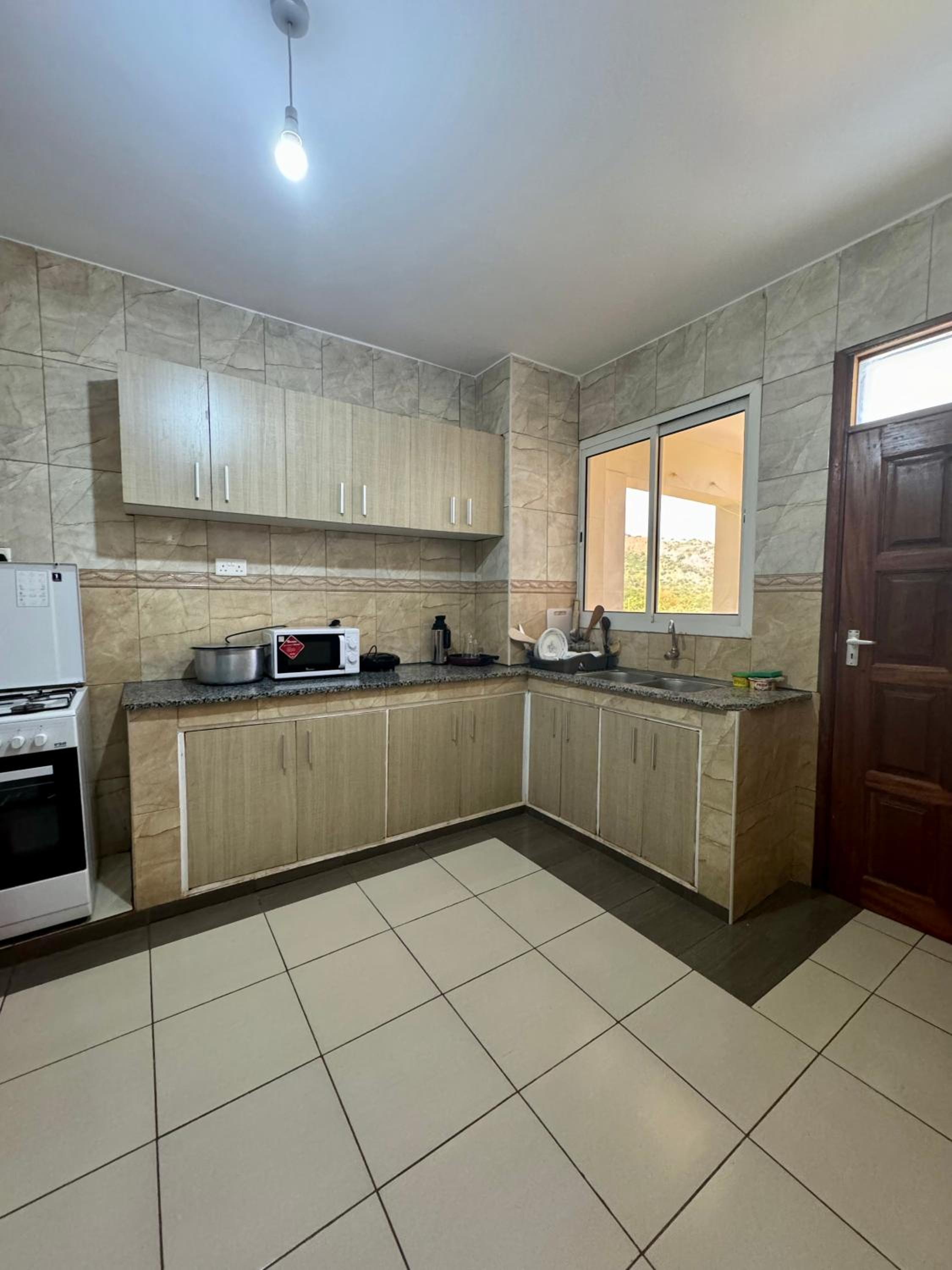 Hillsview Apartment