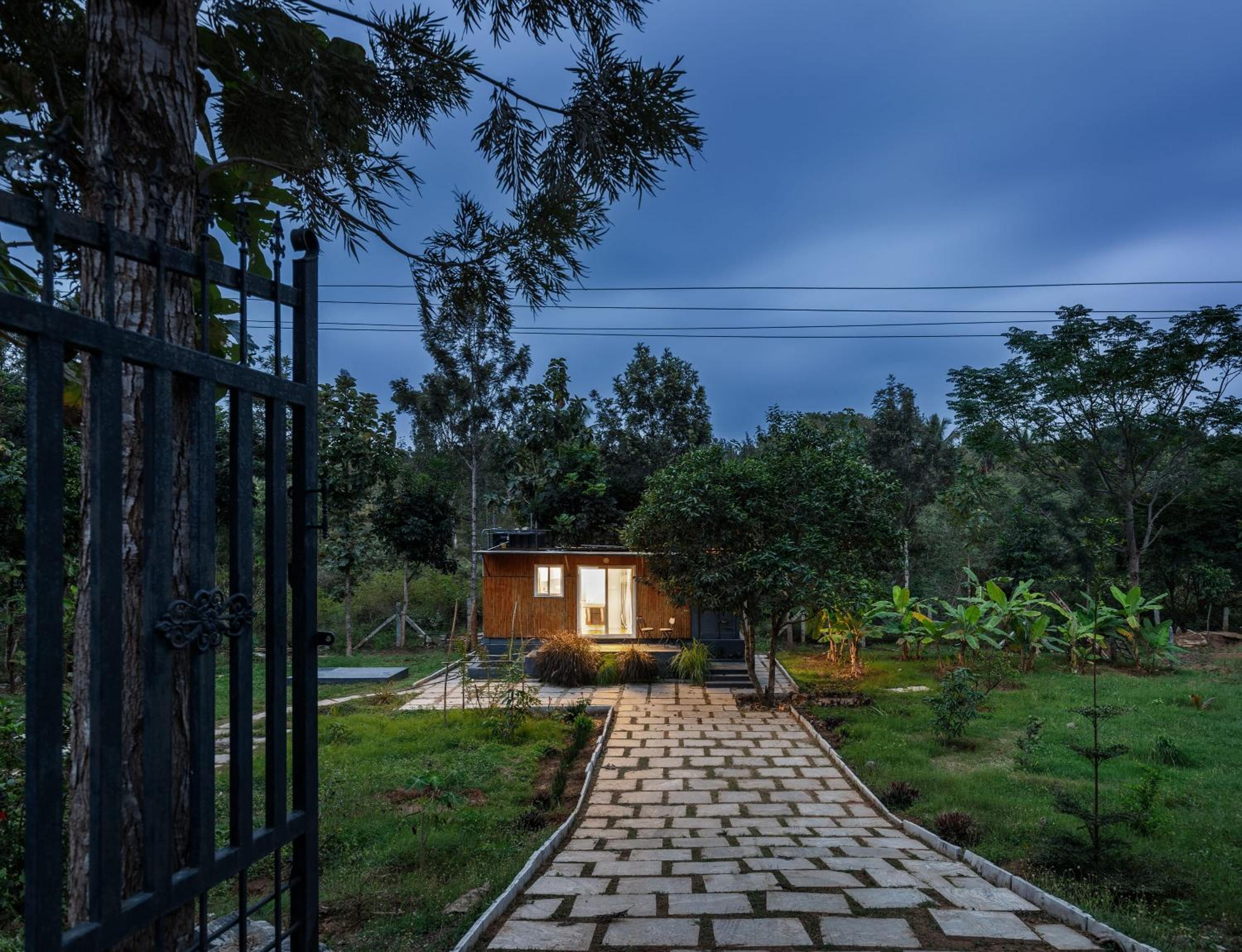 Rustic Tiny Escape by Secret Turtle Couple Friendly view 3