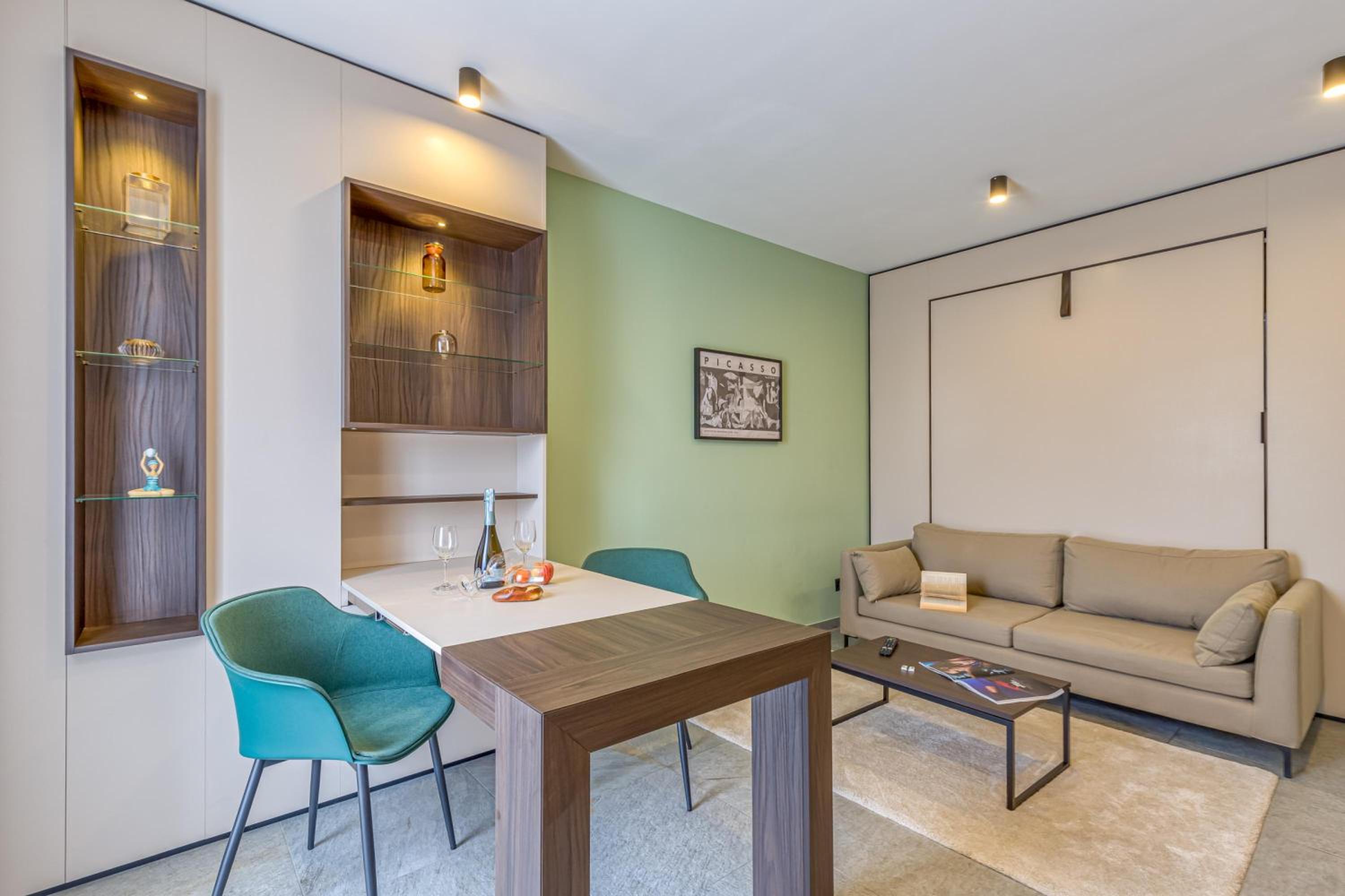 ICON H Lugano - Luxury Suites & Apartments