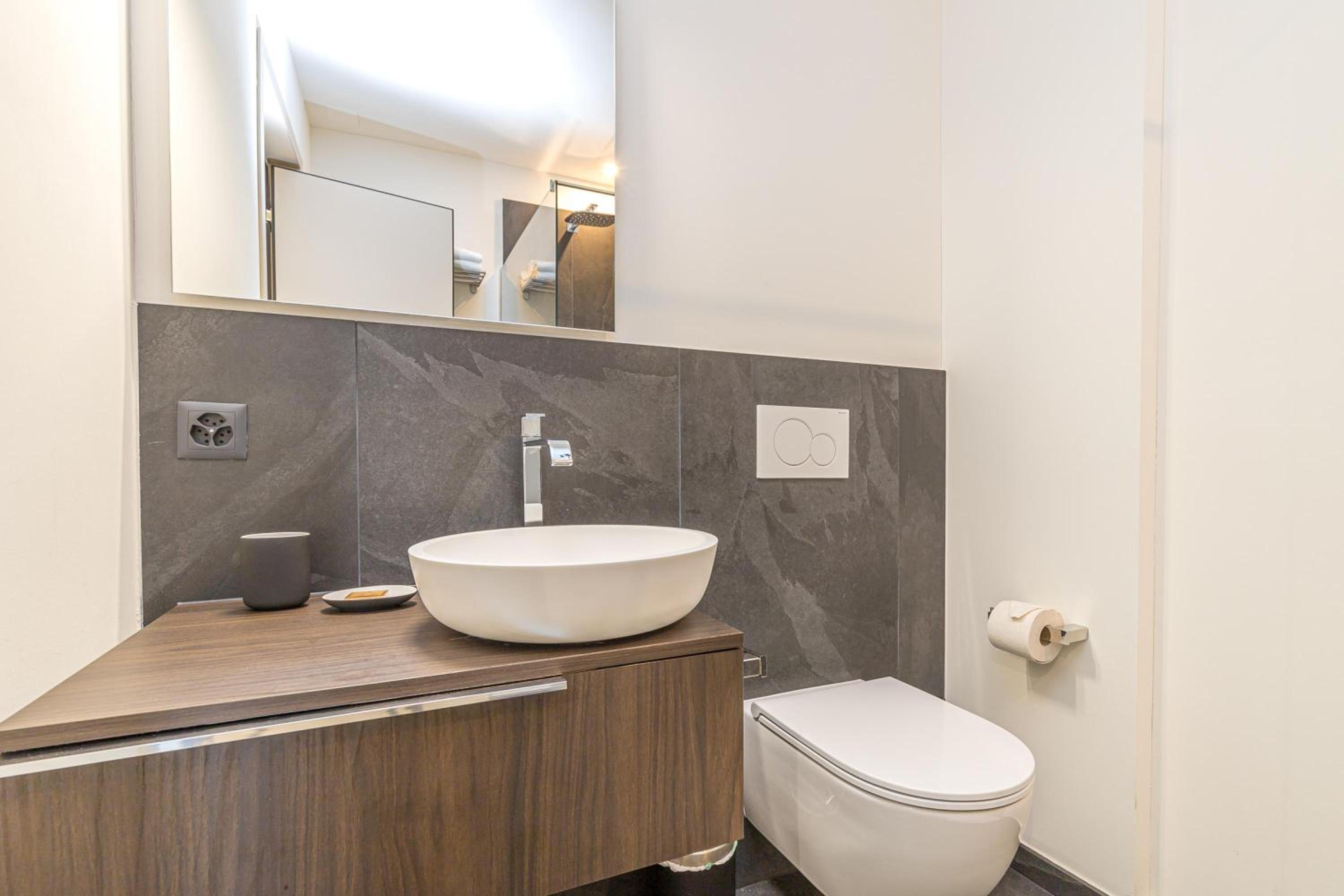 ICON H Lugano - Luxury Suites & Apartments