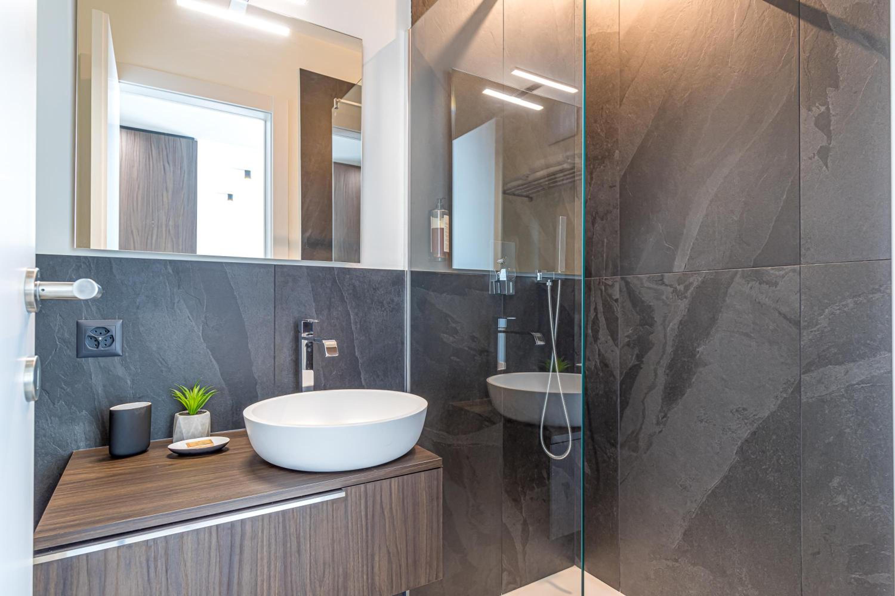 ICON H Lugano - Luxury Suites & Apartments