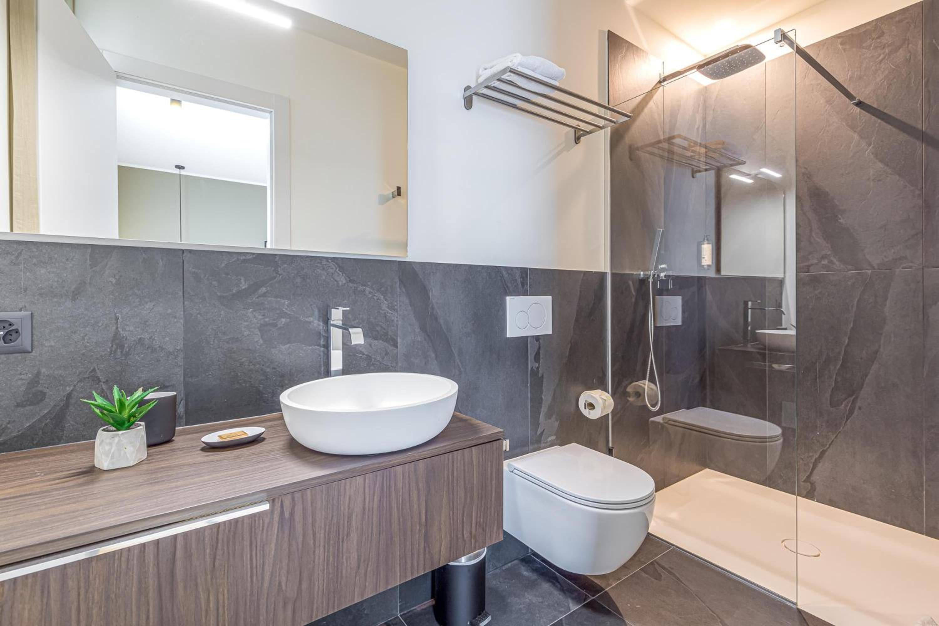 ICON H Lugano - Luxury Suites & Apartments