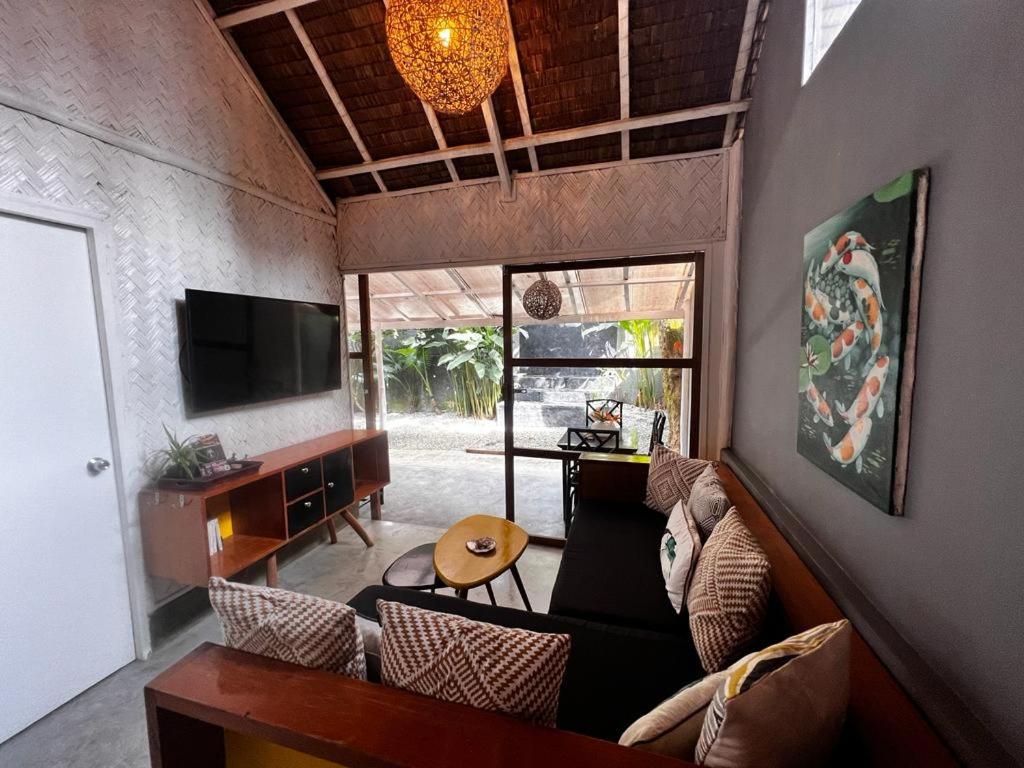Lugadia Bungalow