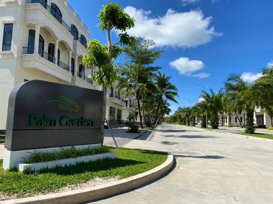 Palmetto Villas