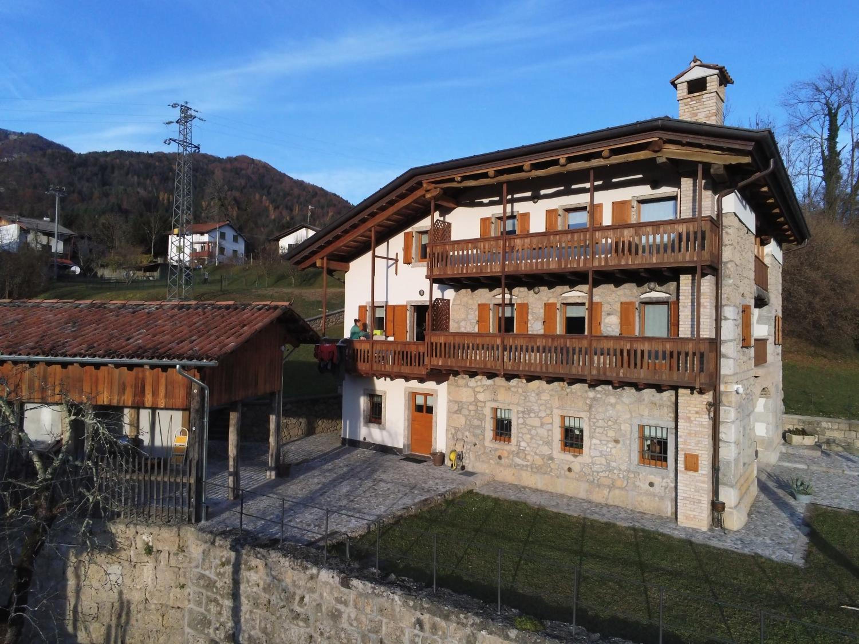 La Farie view 2