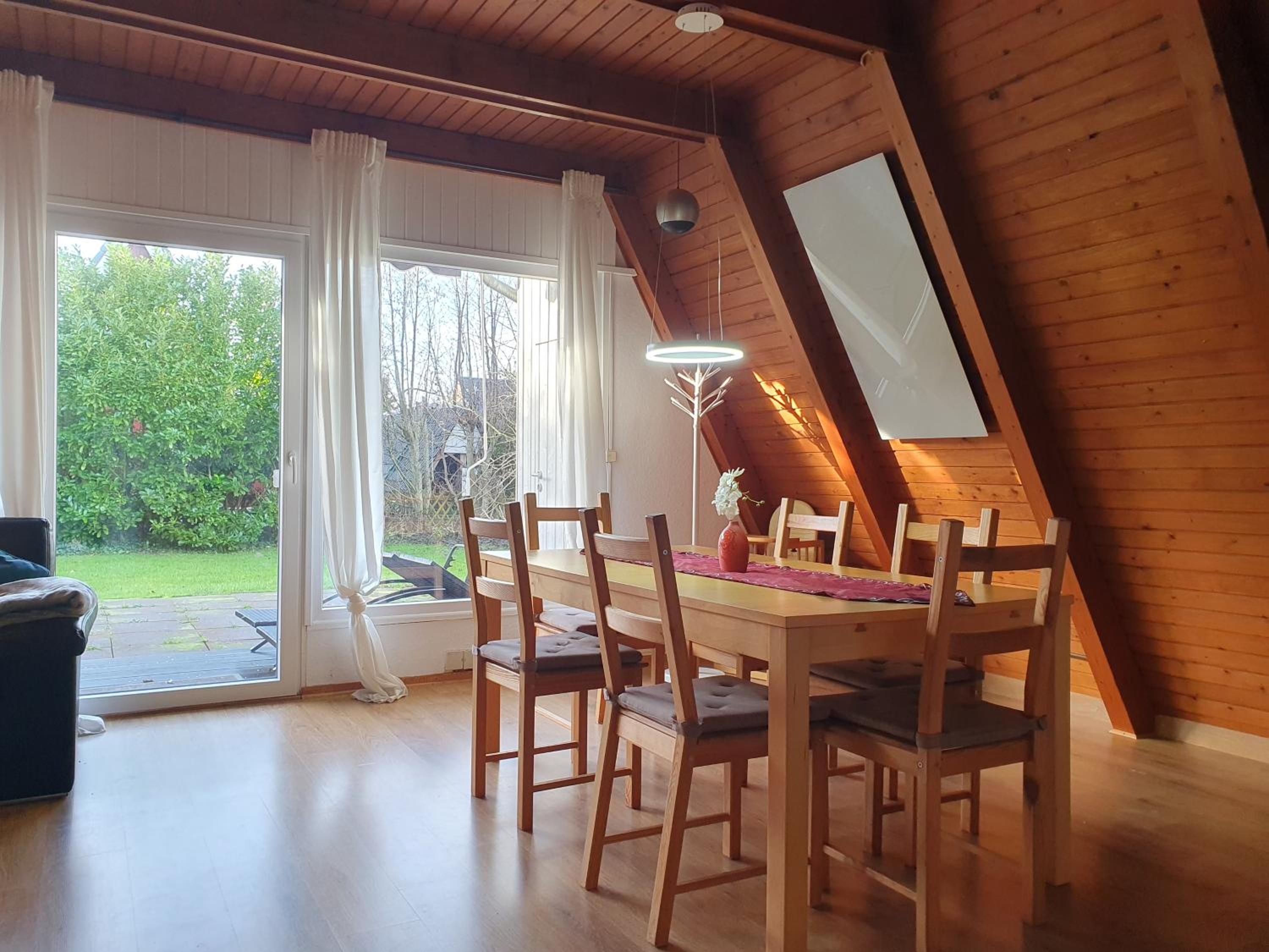 Nurdachhaus KRABBENWEG 12