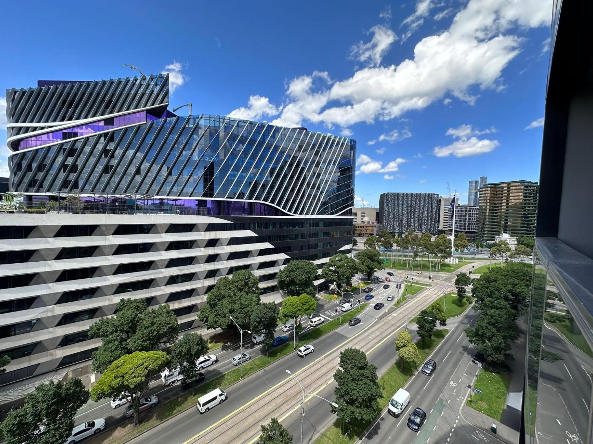 Modern 2Bedroom Apartment North Melbourne