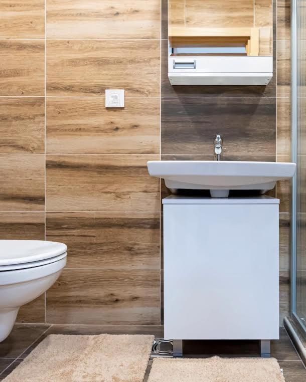Apartman Victory 77 view 5