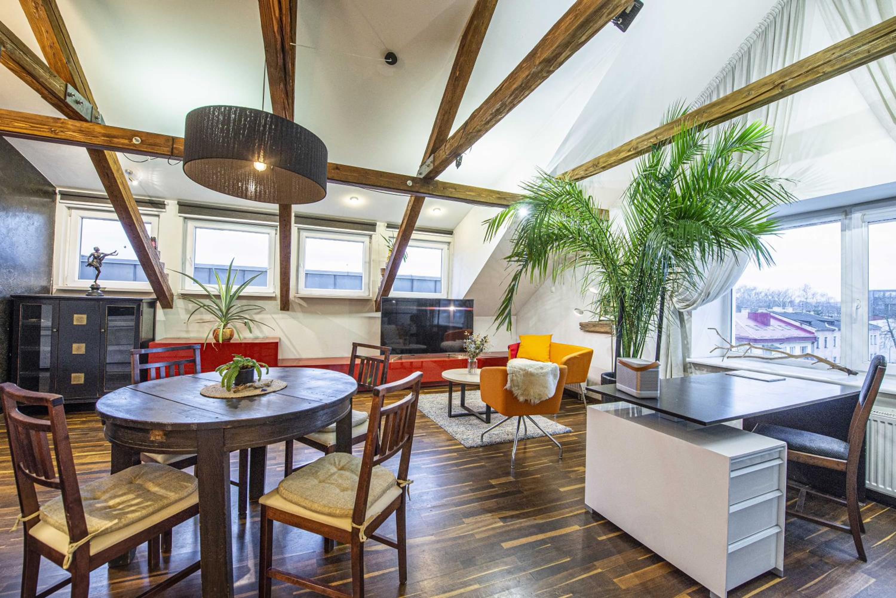 Apartment between Akropolis and Soboras
