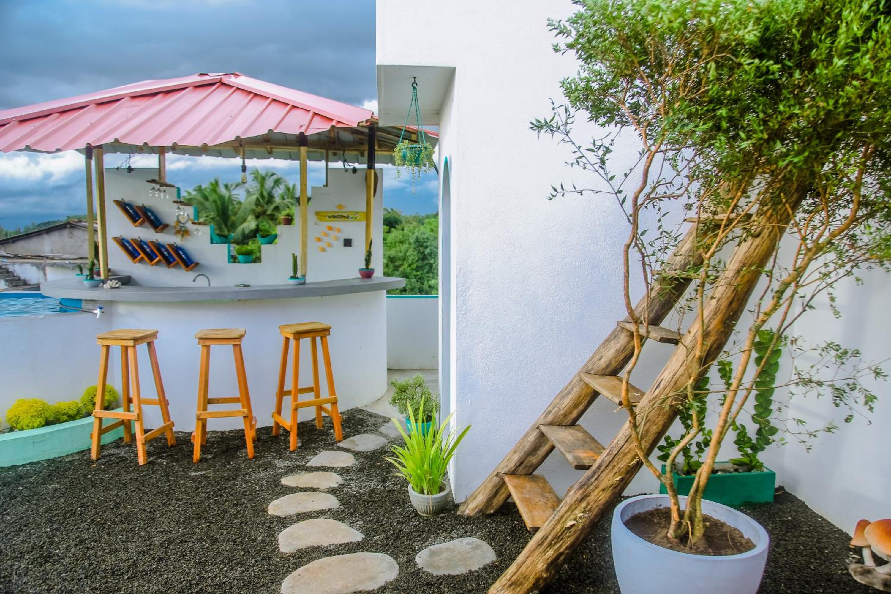 Feeling tip'sea rooftop villa view 5
