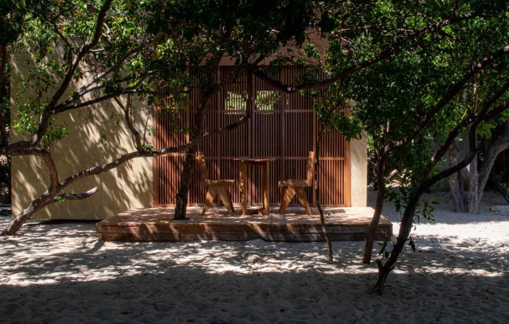 UtopiAmar Beach House & Suites view 3
