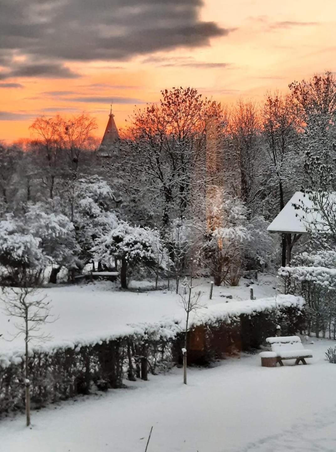Lesse en Ciel vous accueille avec plaisir .