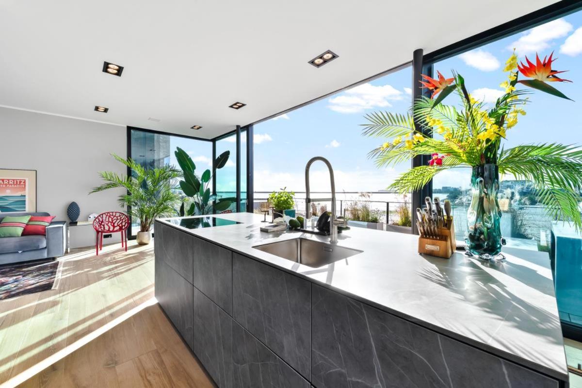Spimoev - Neues Designapartment mit Panoramablick auf Ostsee und Strand
