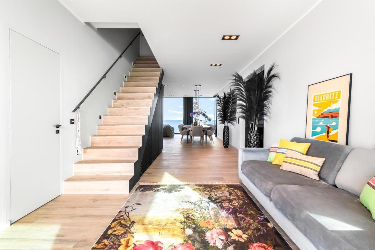 Spimoev - Neues Designapartment mit Panoramablick auf Ostsee und Strand