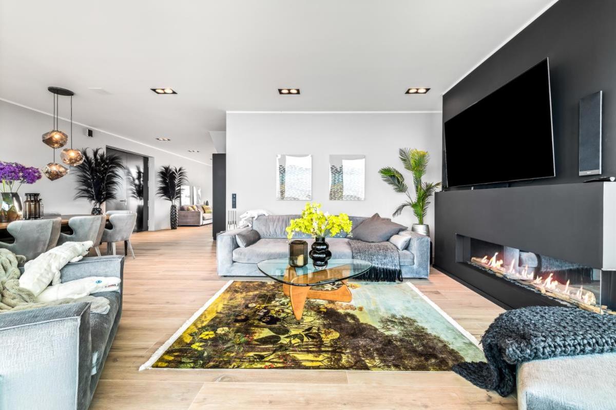Spimoev - Neues Designapartment mit Panoramablick auf Ostsee und Strand