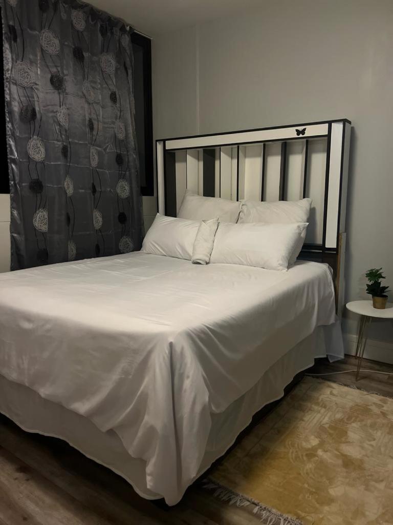 Windhoek City Center self catering appartment on independance 77 unit 95 view 4
