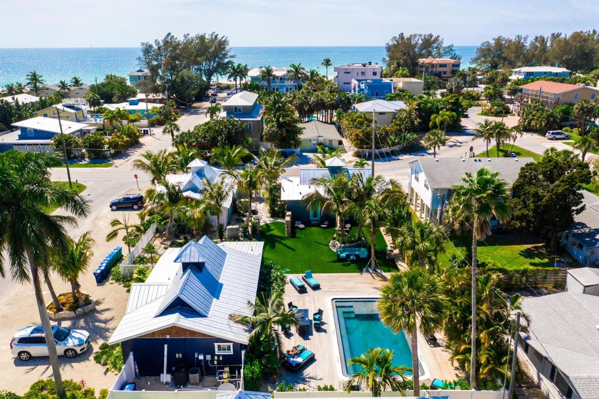 Hotel Villa #3 Seahorse - Image 1