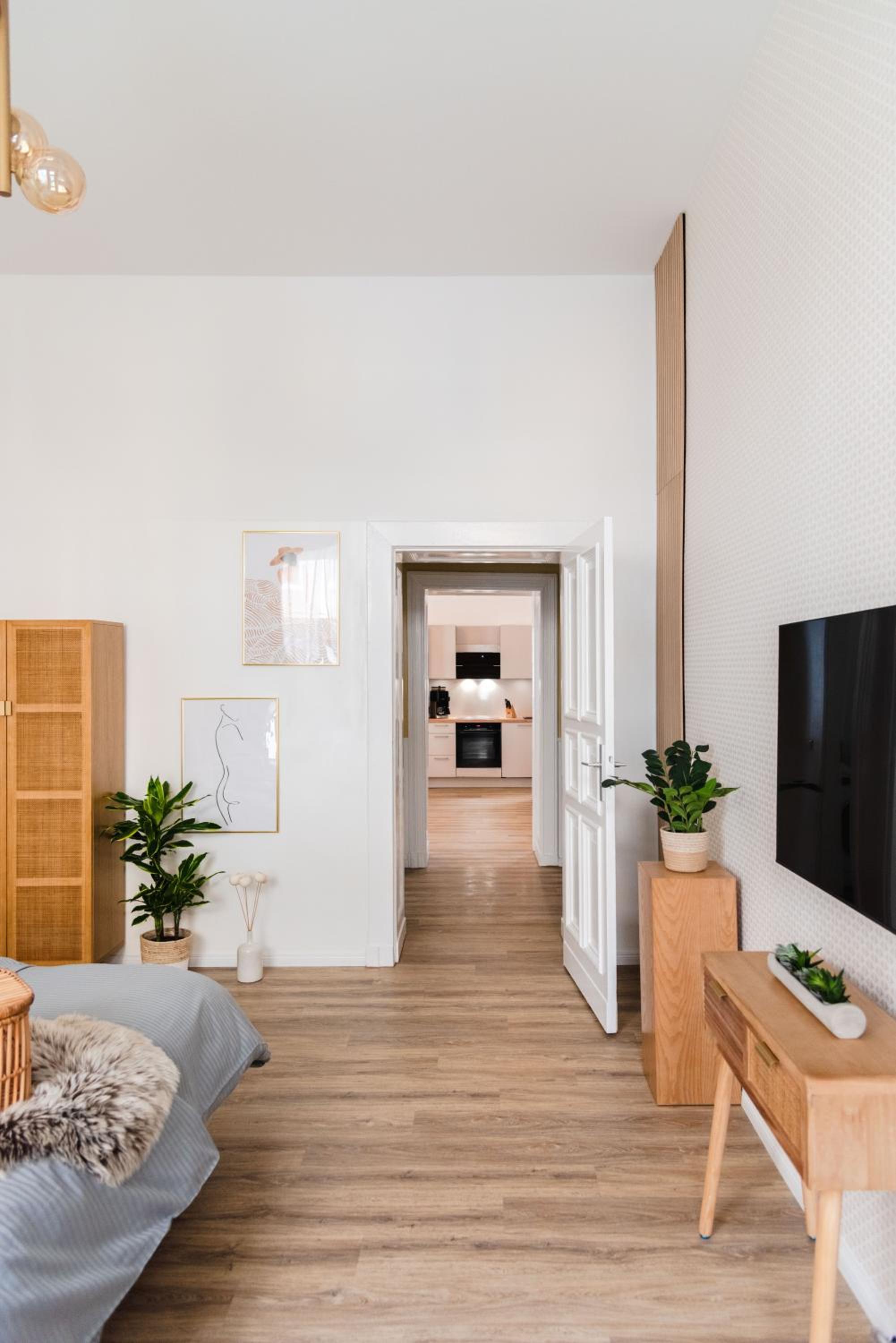 Exklusive Luxus-Unterkunft in Berlin Mitte: 2 Apartments, 130m², Designer-Möbel, Co2 neutrale Reinigung