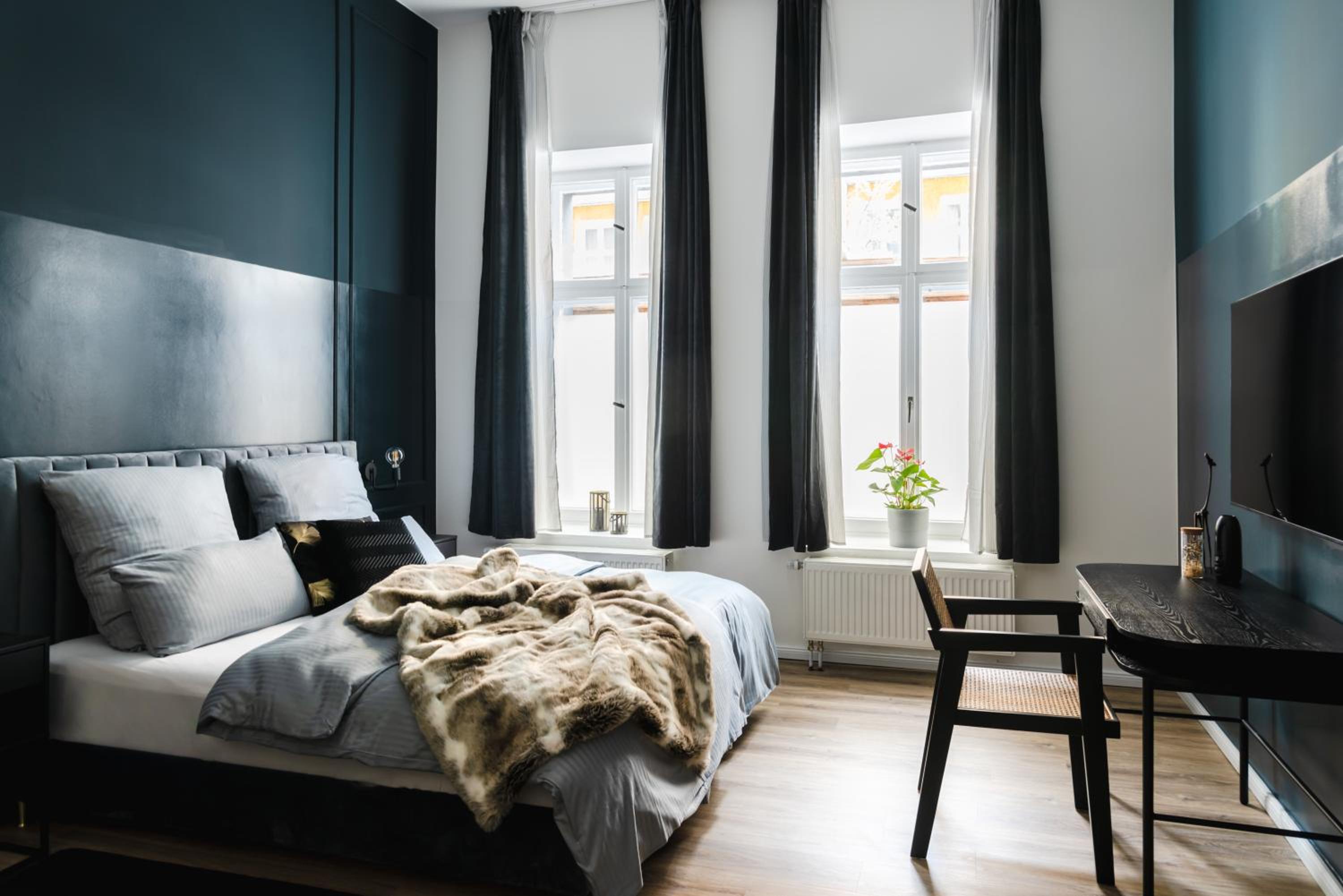 Exklusive Luxus-Unterkunft in Berlin Mitte: 2 Apartments, 130m², Designer-Möbel, Co2 neutrale Reinigung