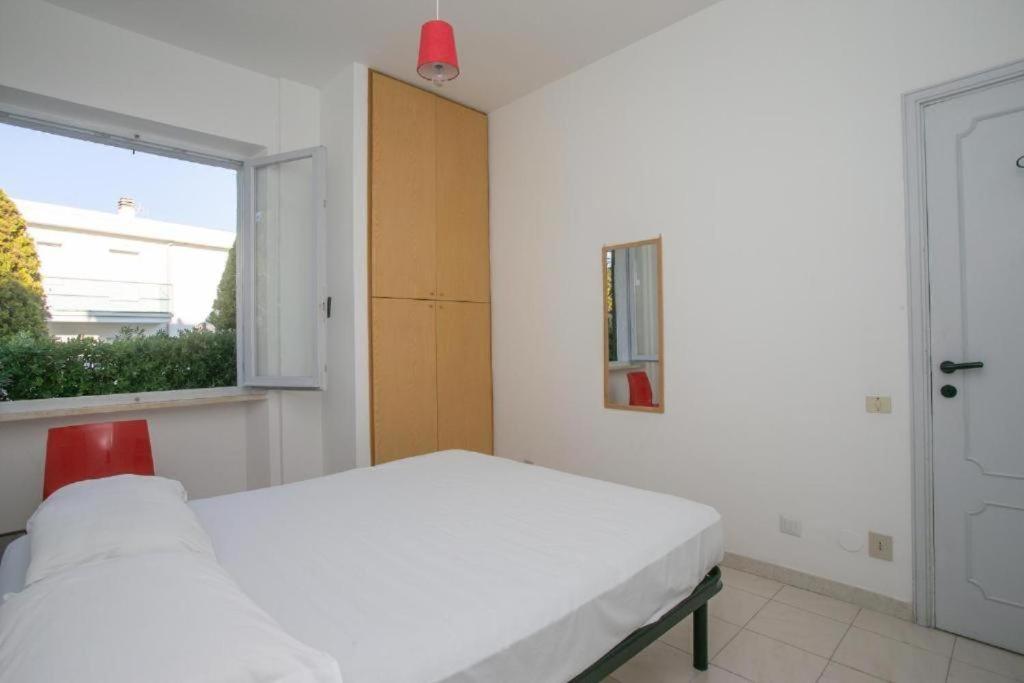 M088 - Marcelli, quadrilocale con giardino a 100mt dal mare view 4