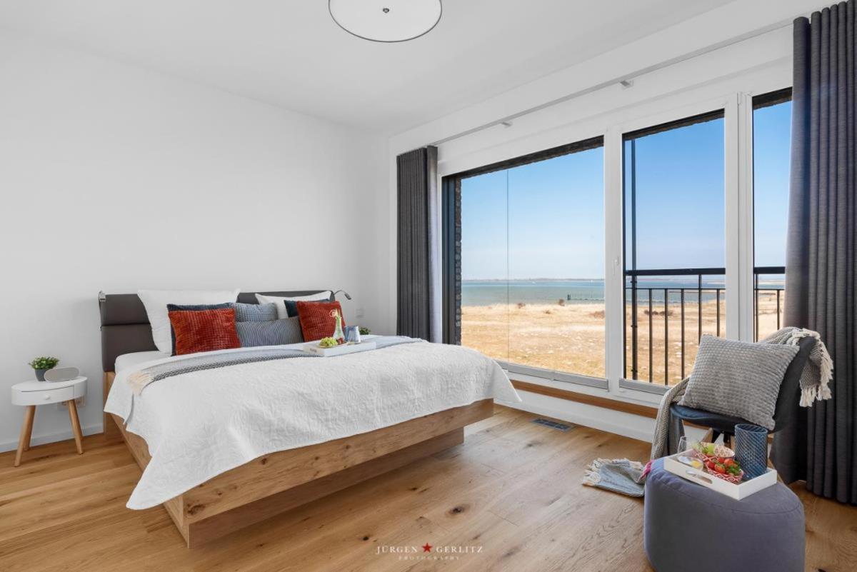 Villa King Erste Lage, Dachterrasse, Meerblick, Carport, Kamin, Sauna, Terrasse, Aussenrolllaeden
