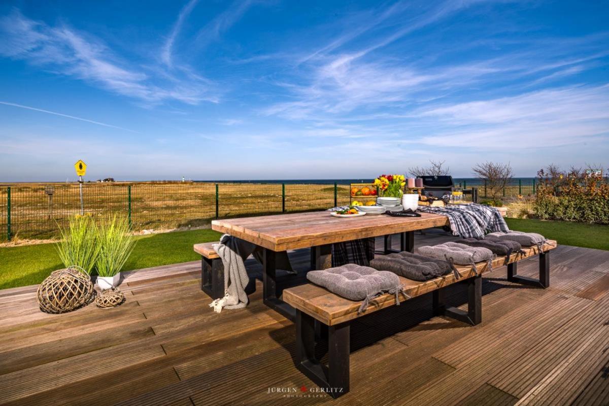 Villa King Erste Lage, Dachterrasse, Meerblick, Carport, Kamin, Sauna, Terrasse, Aussenrolllaeden
