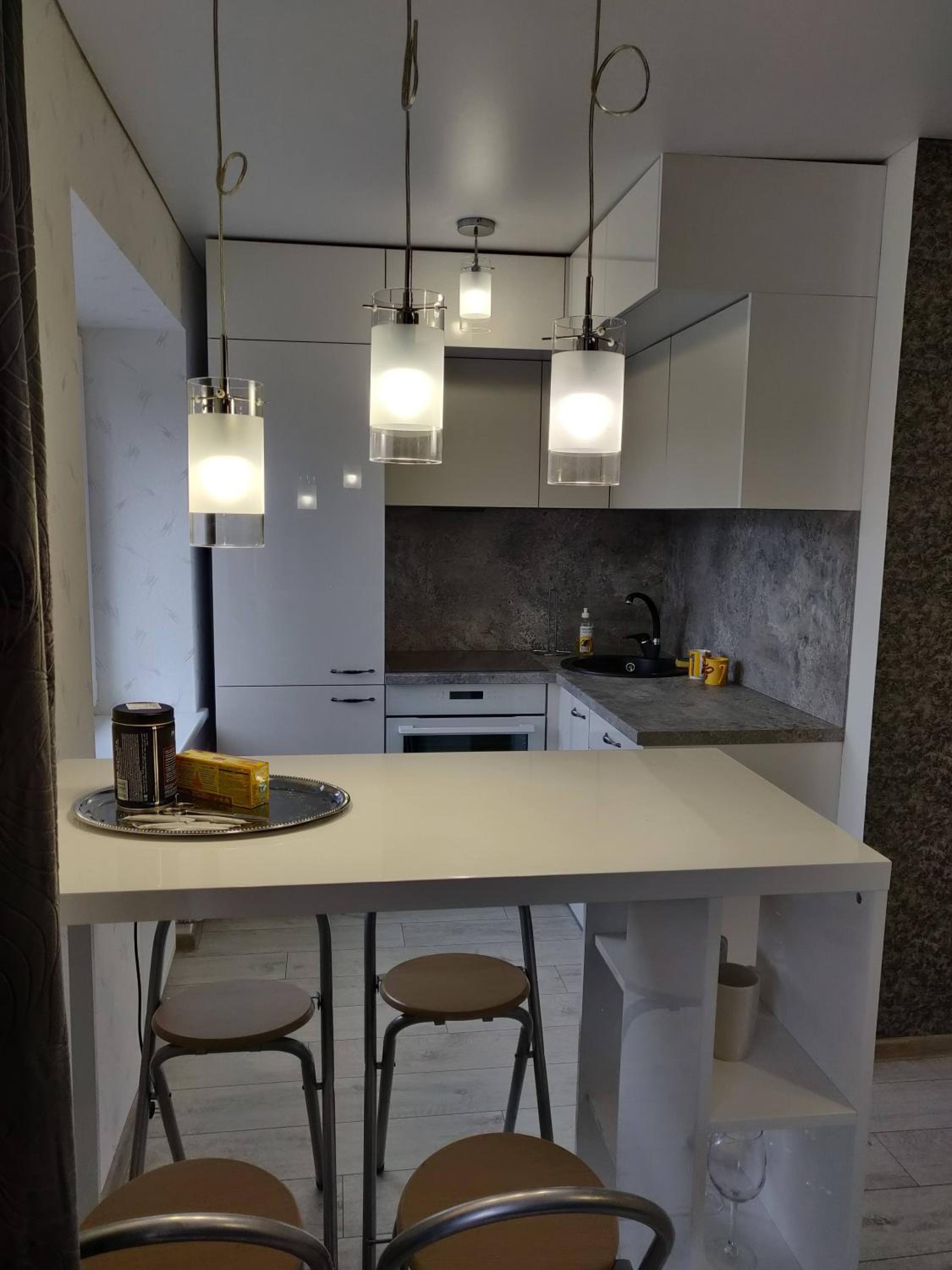 Central cozy apartment view 4