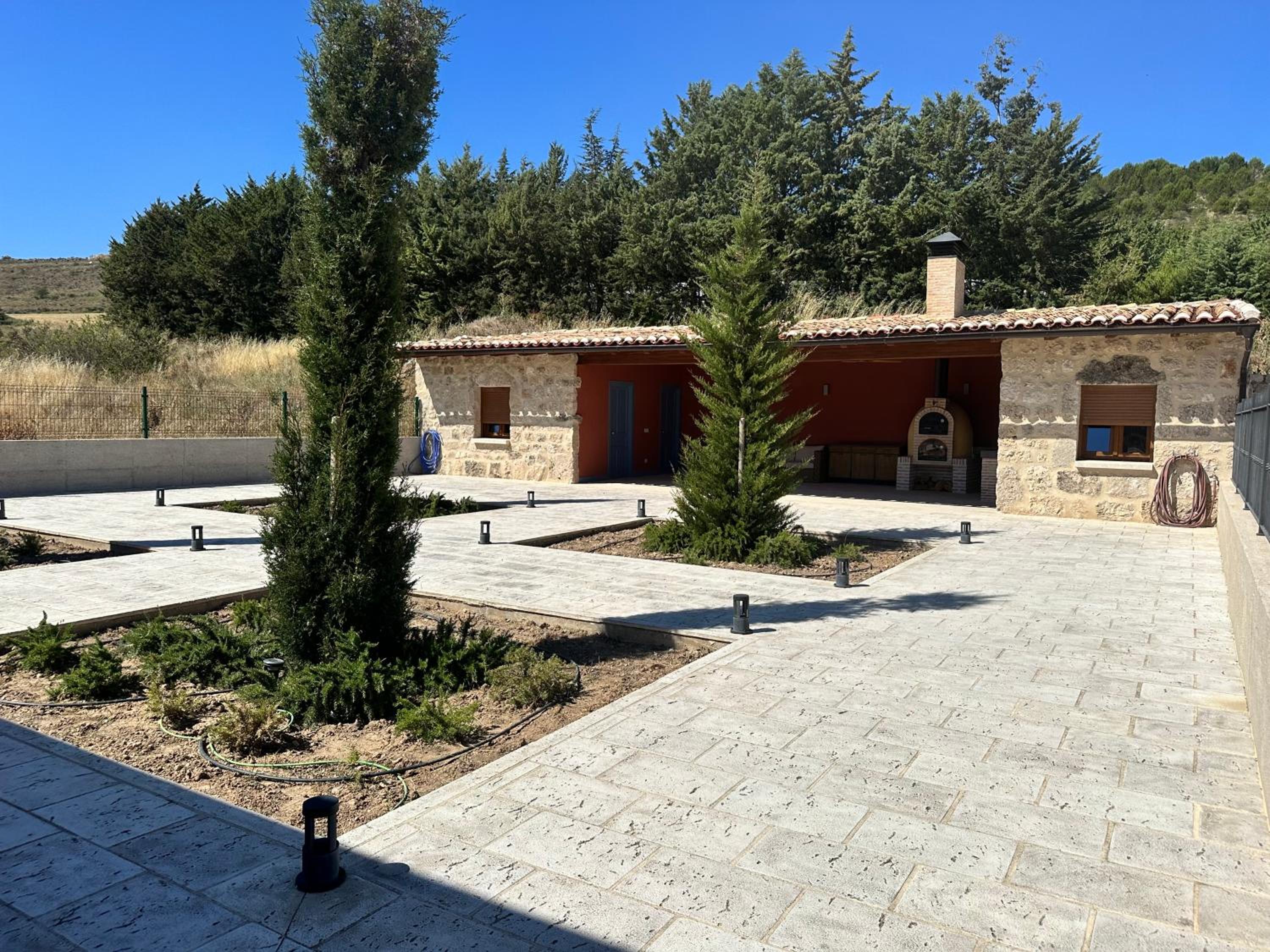 La Casa Rosa view 3
