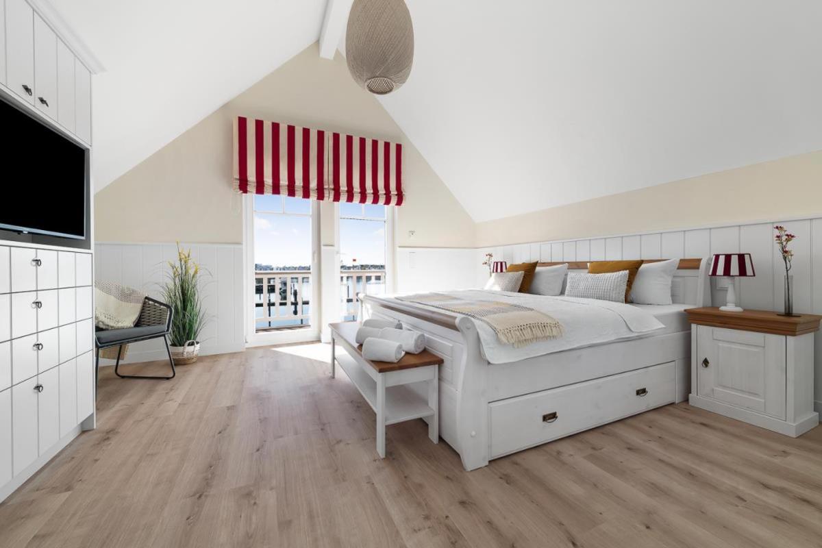 Hafenliebe- Sauna, Steg, Hafenblick, Kamin, Terrasse