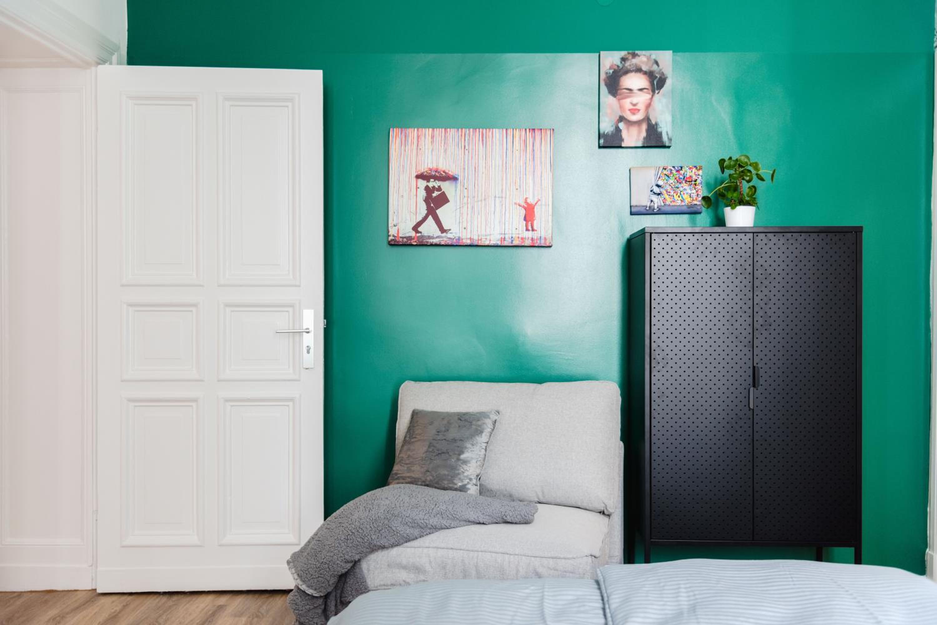 Exklusive Luxus-Unterkunft in Berlin Mitte: 2 Apartments, 130m², Designer-Möbel, Co2 neutrale Reinigung