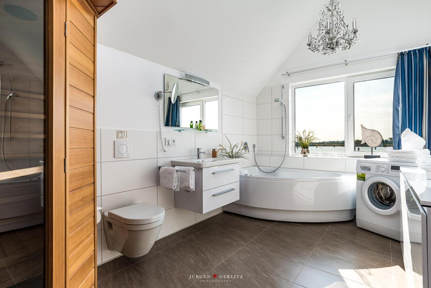 Ferienwohnung Quarterdeck en Olpenitz — bathroom