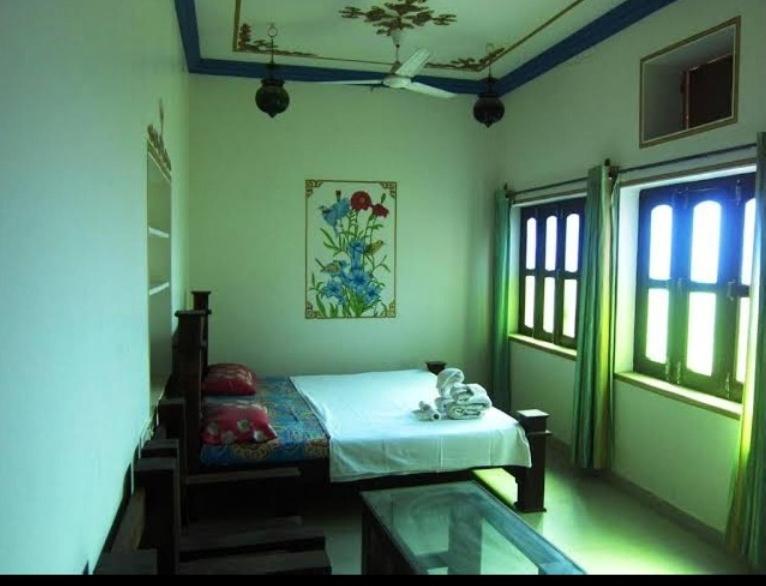 Pushkar Guest House