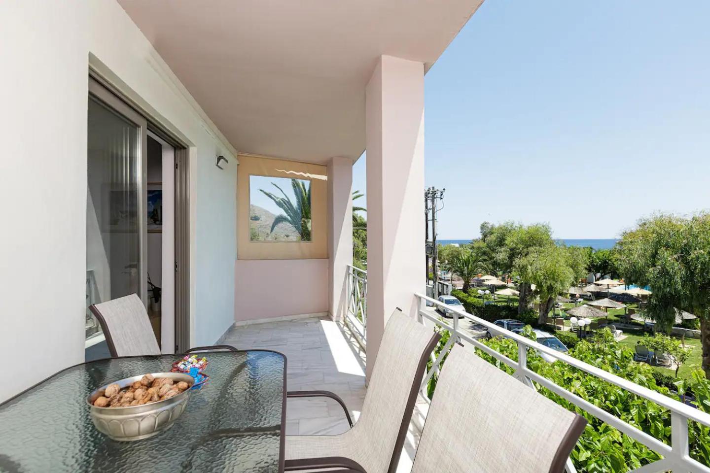 Krini - Seaside apartments