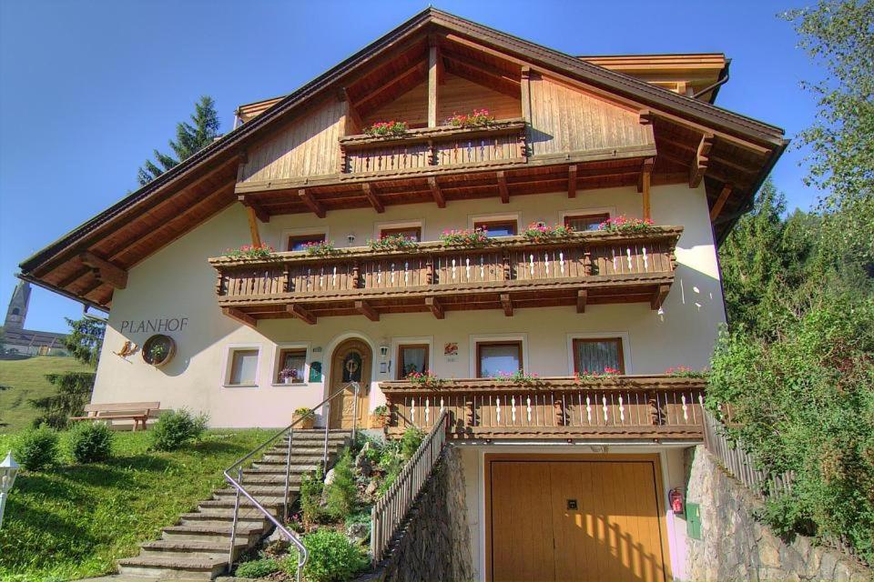 Planhof Apartments
