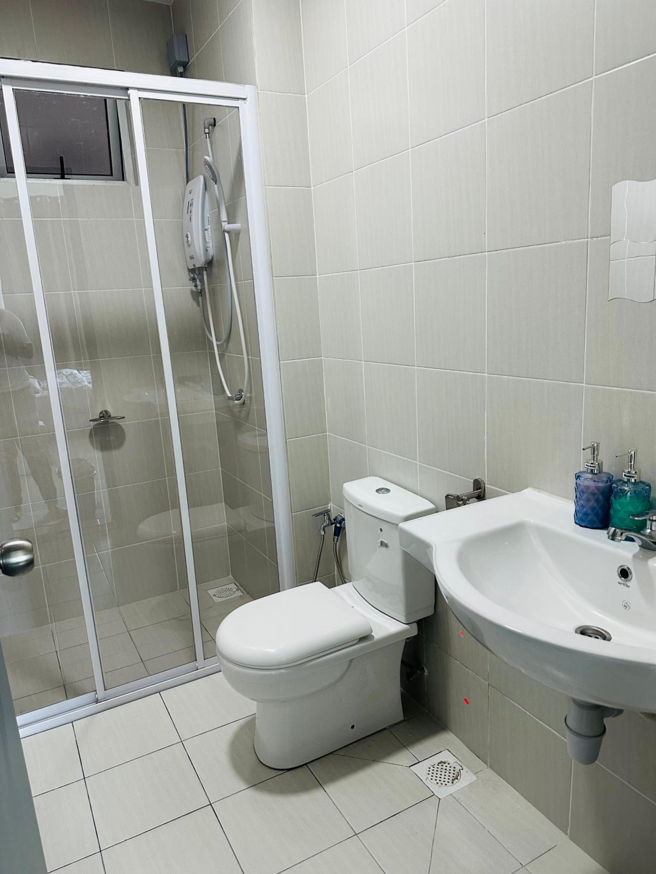 Meridin Bayvue Sea View Homestay by JP photo 4
