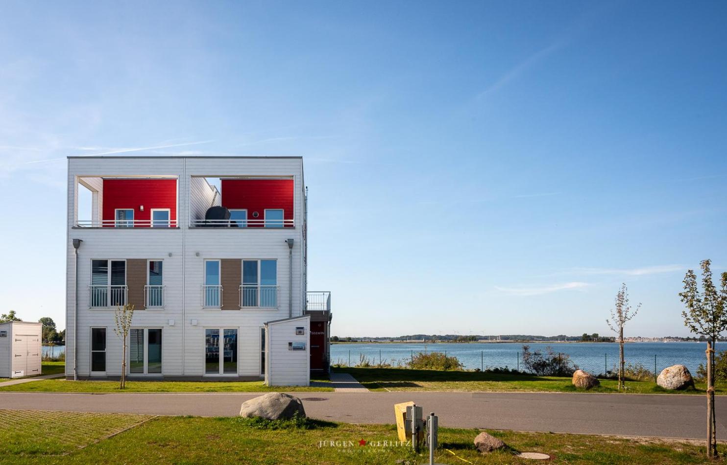 Hotel Ostseewind: Wasserblick, finnische Sauna, Whirlwanne, Kamin, 2 Parkplaetze - Image 1