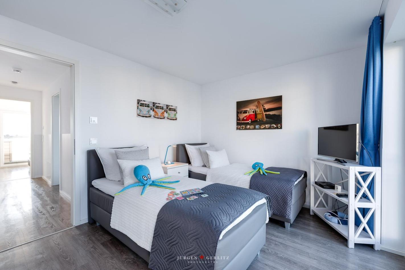 Ostseewind: Wasserblick, finnische Sauna, Whirlwanne, Kamin, 2 Parkplaetze