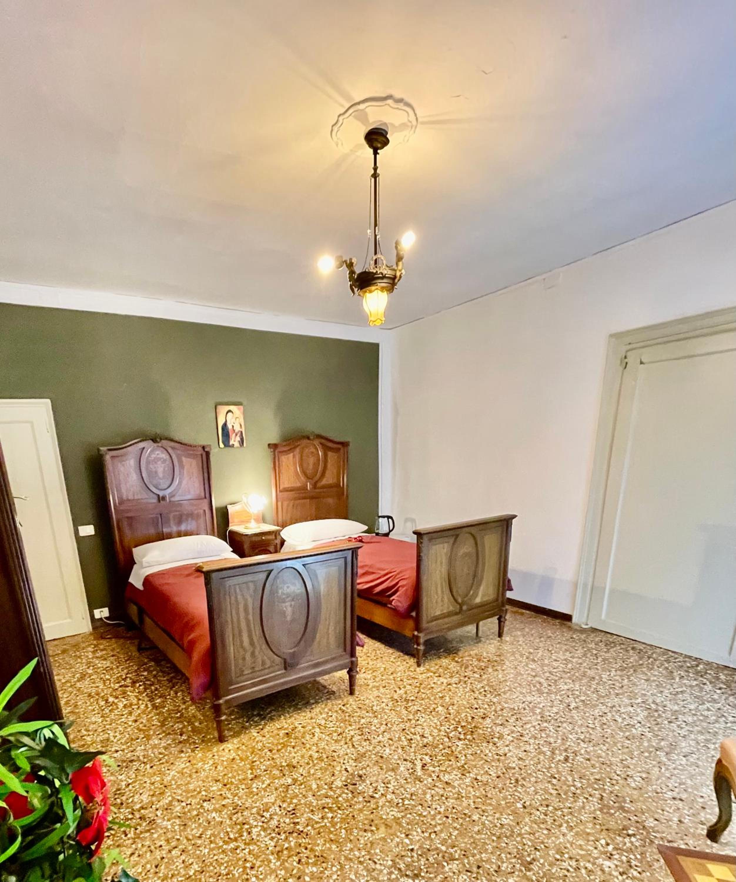 Lions Venice Guest house