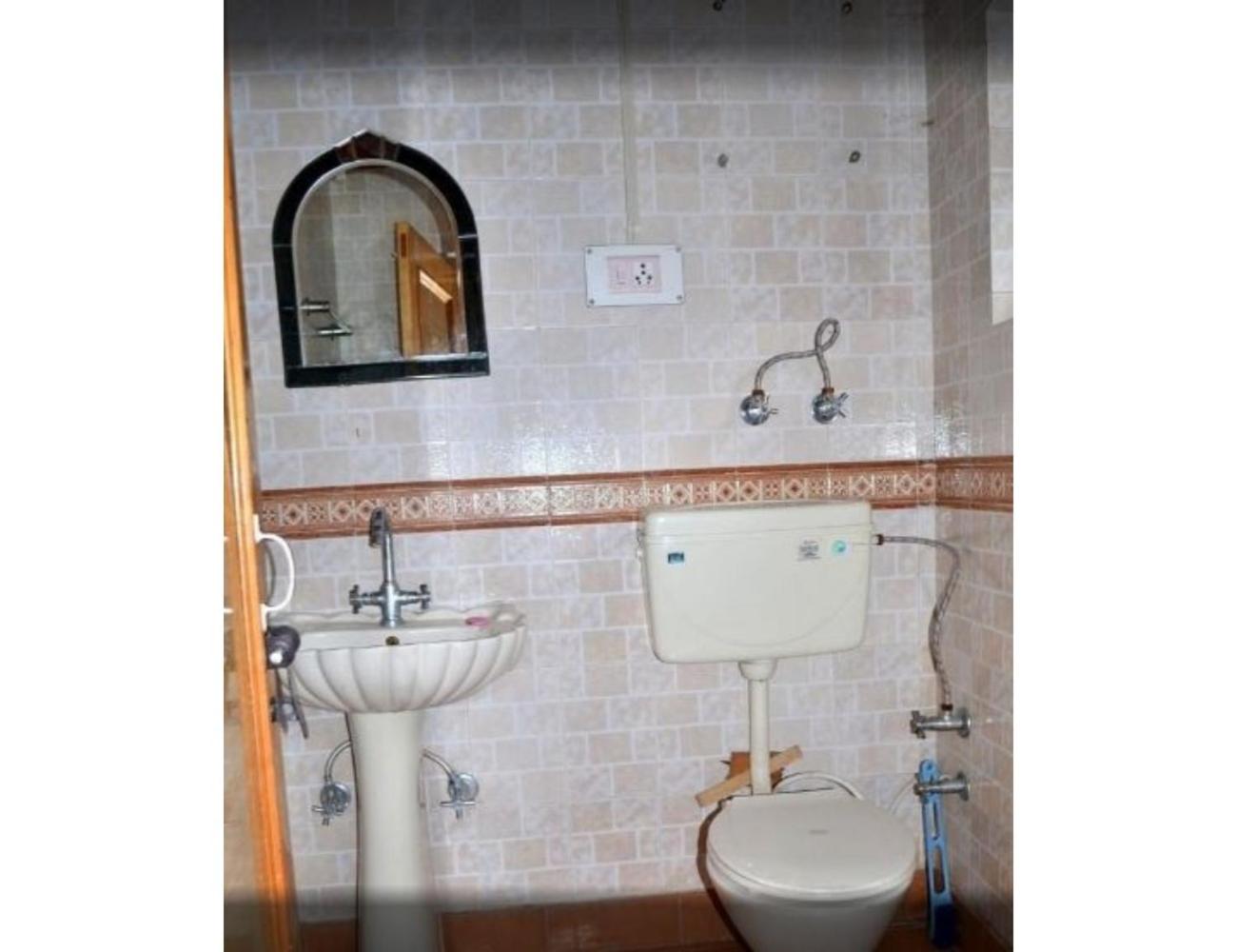 Hotel Royal Stay, Pahalgam