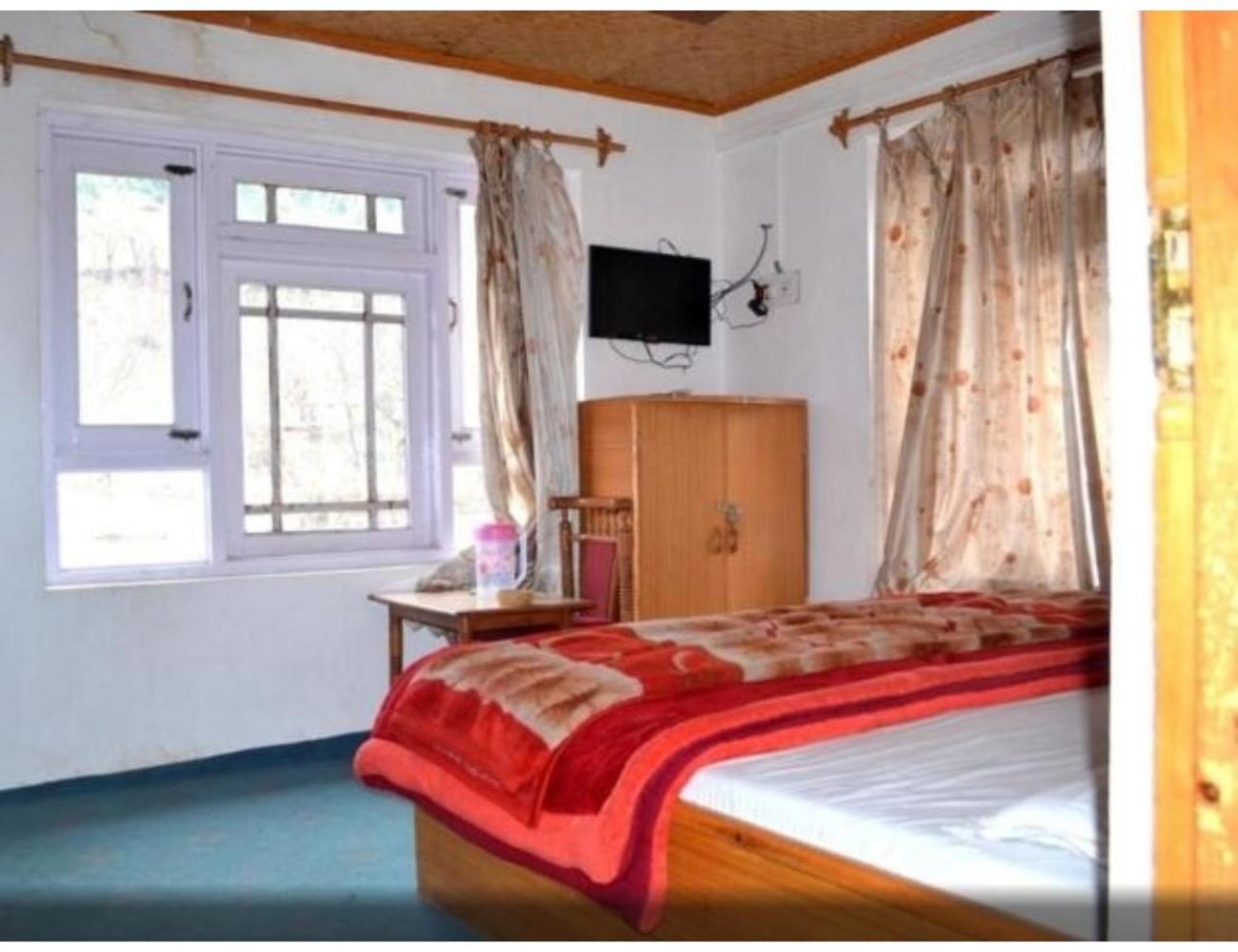 Hotel Royal Stay, Pahalgam