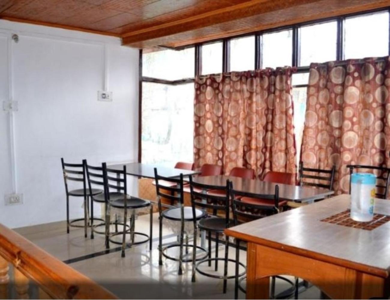 Hotel Royal Stay, Pahalgam