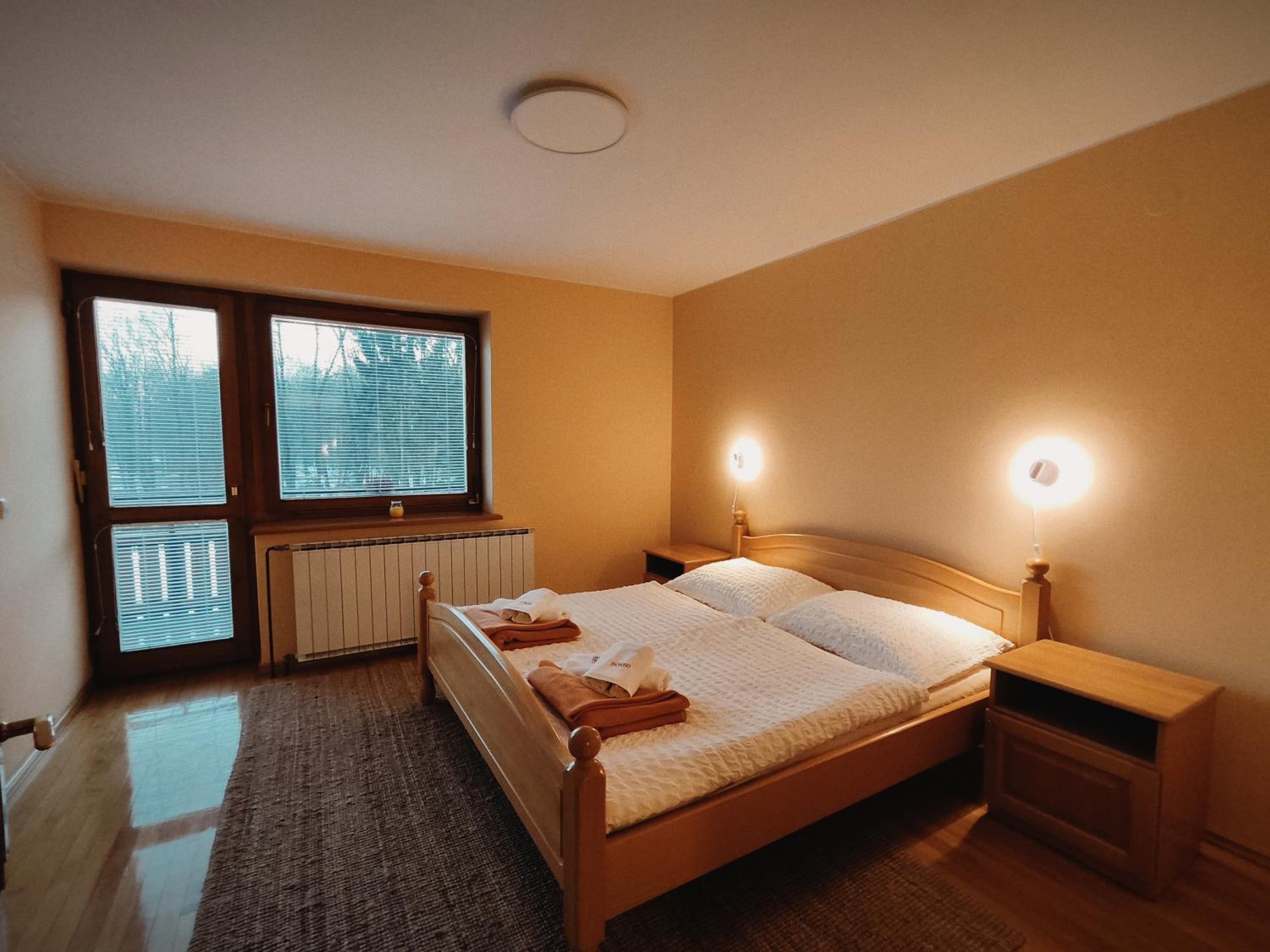 Rooms and Apartments Panker view 3