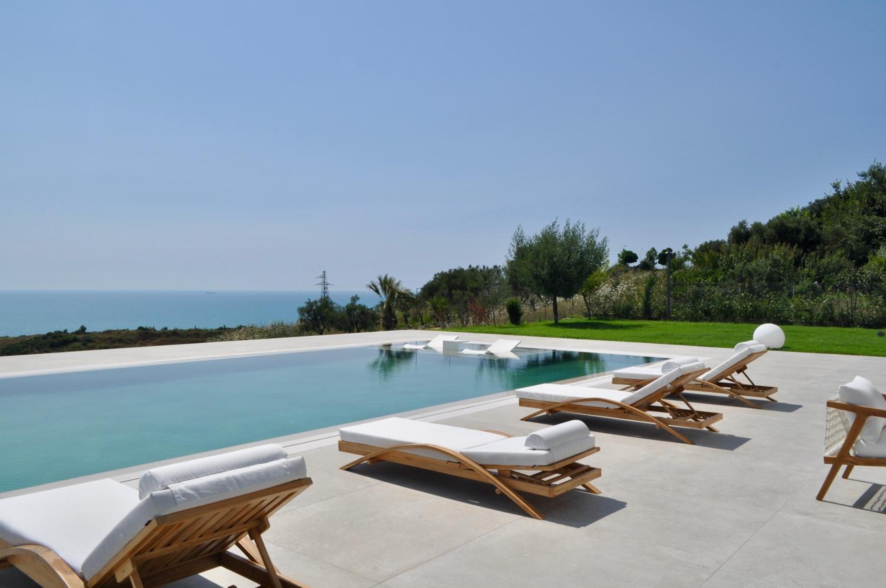 Villa Esmi Durres