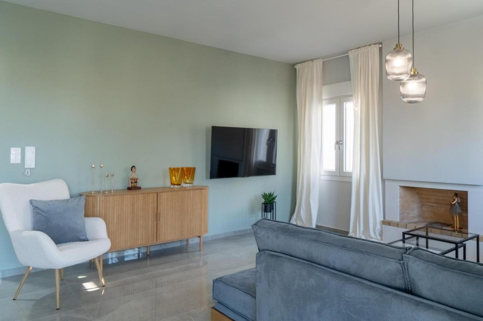 Nisimos Modern Apartment