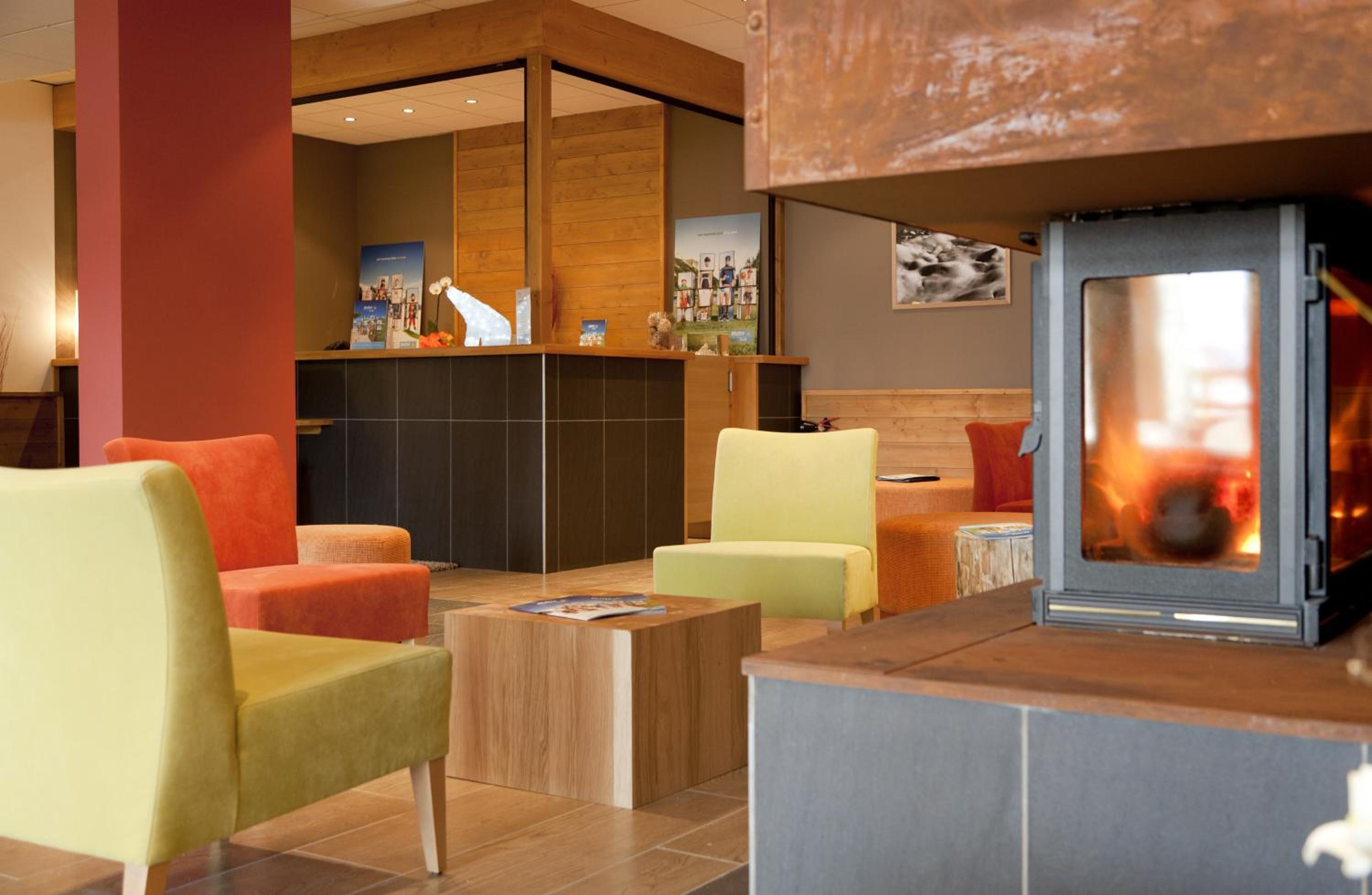 hotel reception