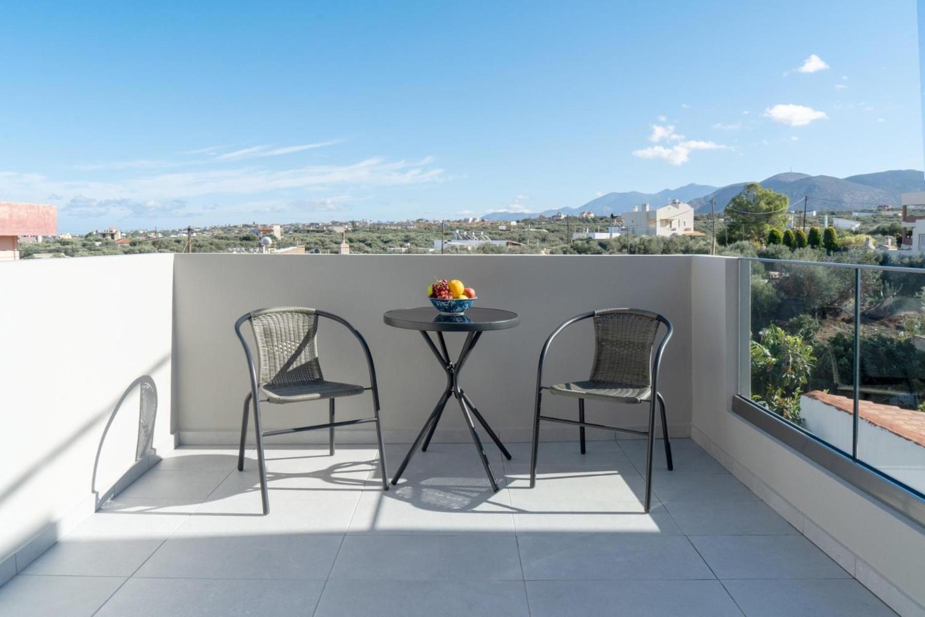 Nisimos Modern Apartment