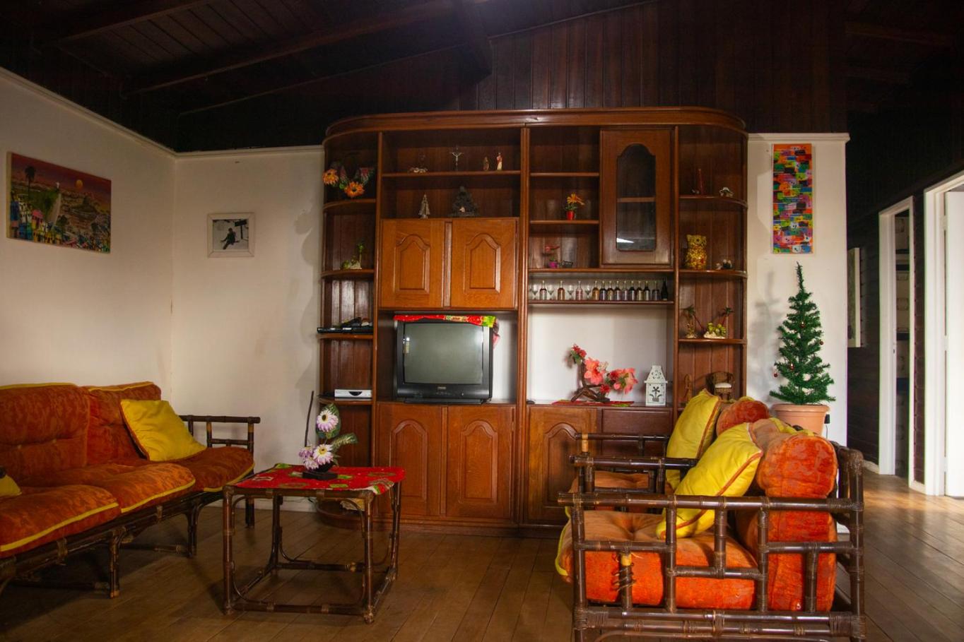 Bela Casa Prox as Praias e a Nova Orla de Salinas