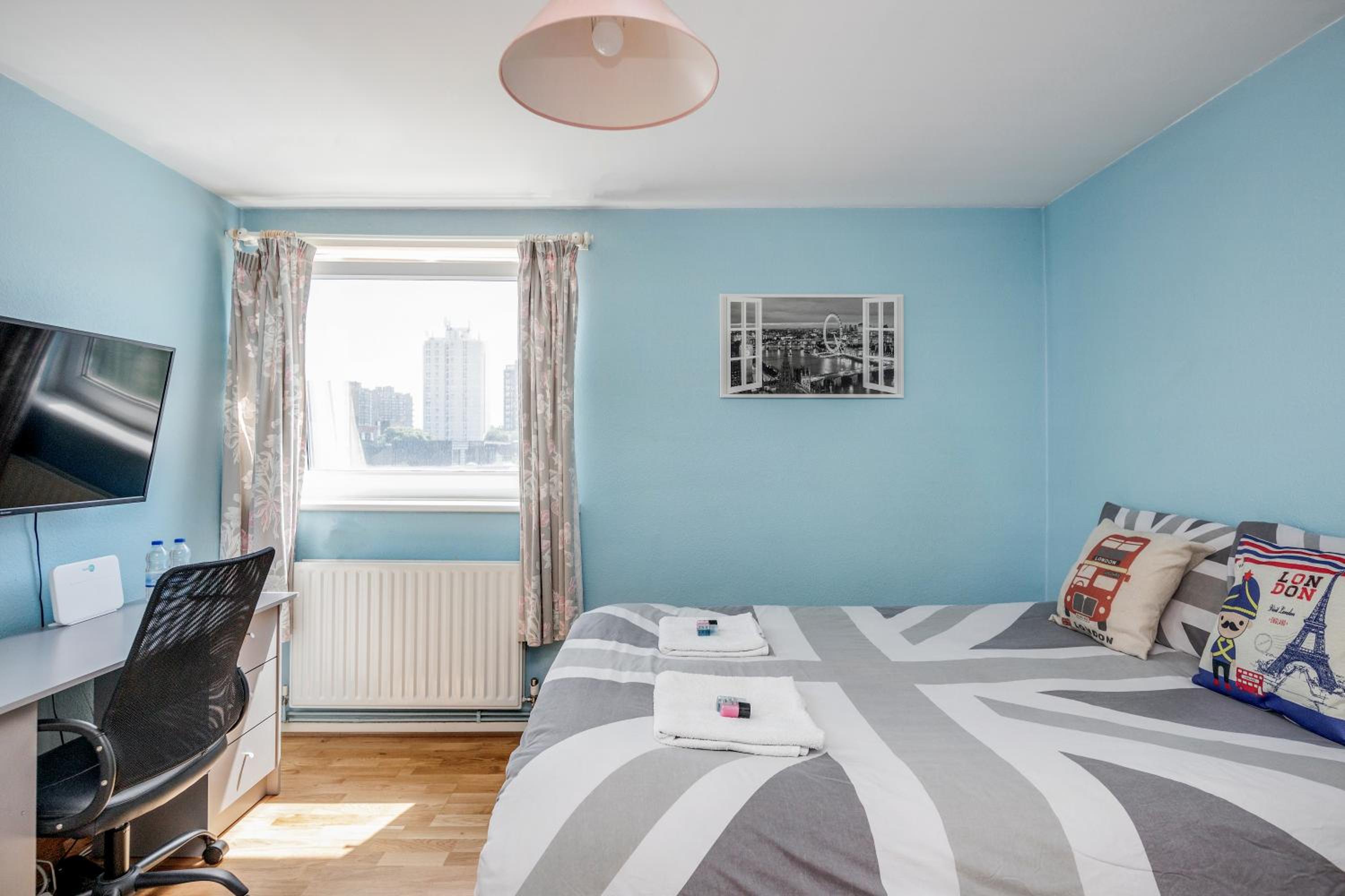 4-bedroom flat near BigBen,Parliament & London Eye