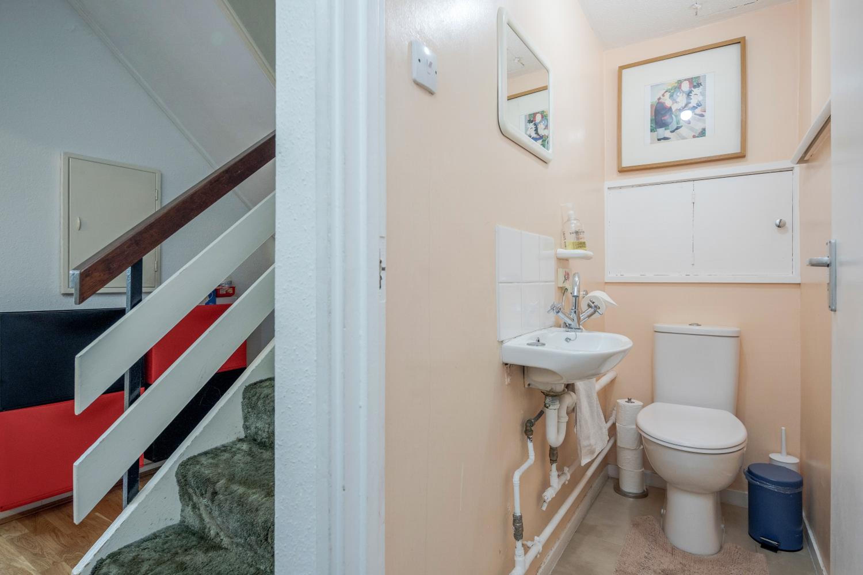 4-bedroom flat near BigBen,Parliament & London Eye