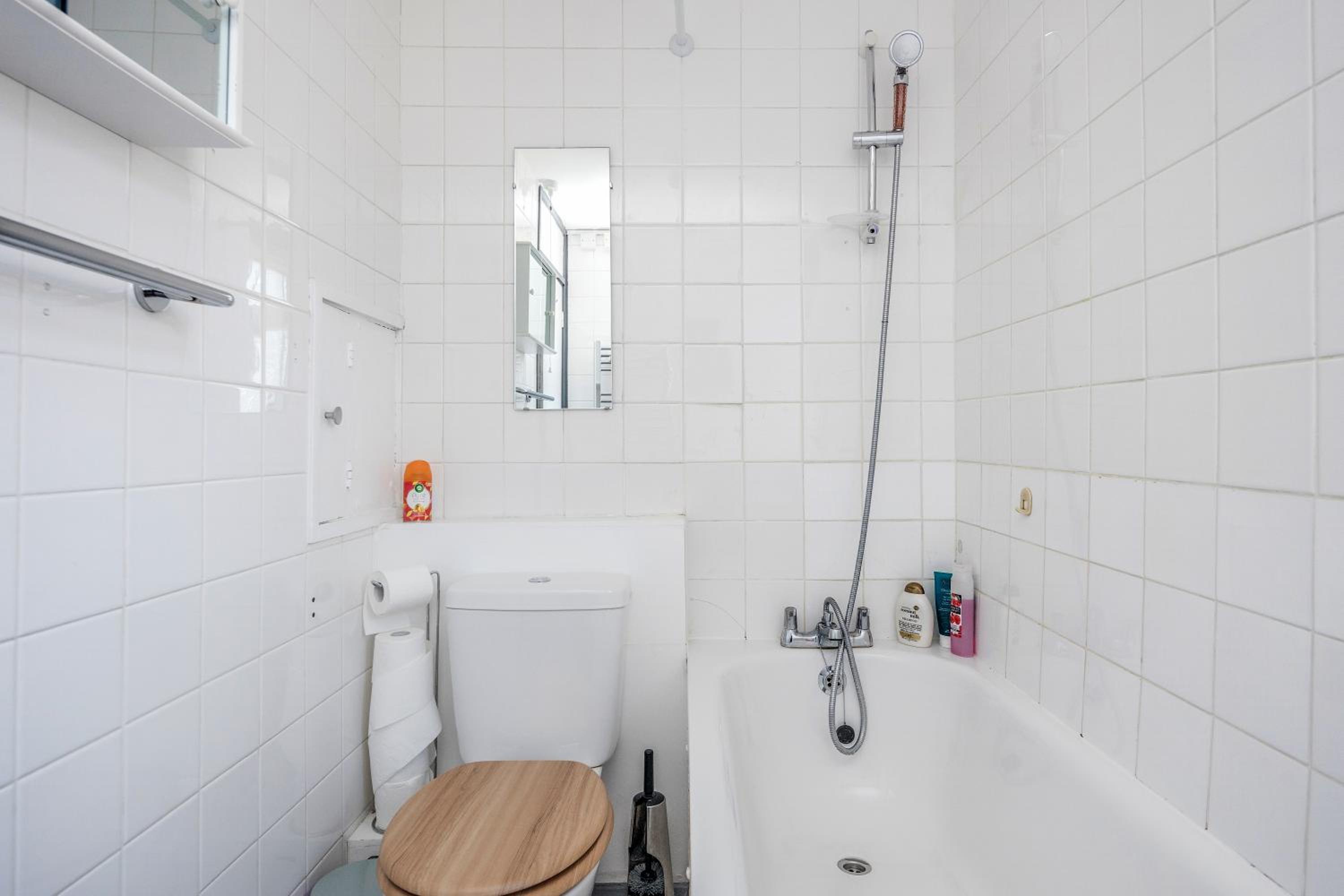 4-bedroom flat near BigBen,Parliament & London Eye